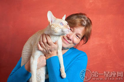 陰氣重的女人不能養貓嗎